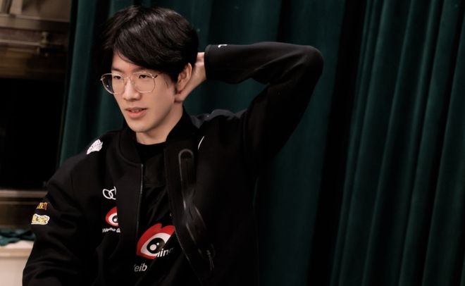 两端的失衡 两端的失衡