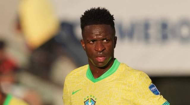 《万神之城》2.0免费大更新“尤利乌斯”上线：全新功能与玩法，性能大幅优化